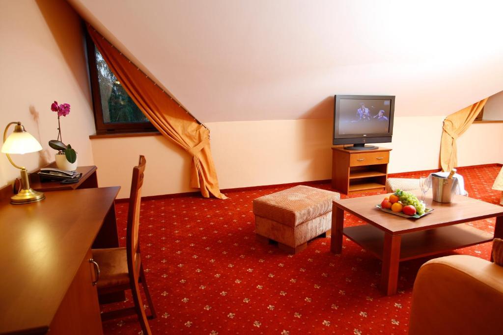 Hotel Majolika Модра Номер фото