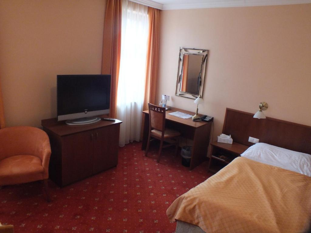 Hotel Majolika Модра Номер фото