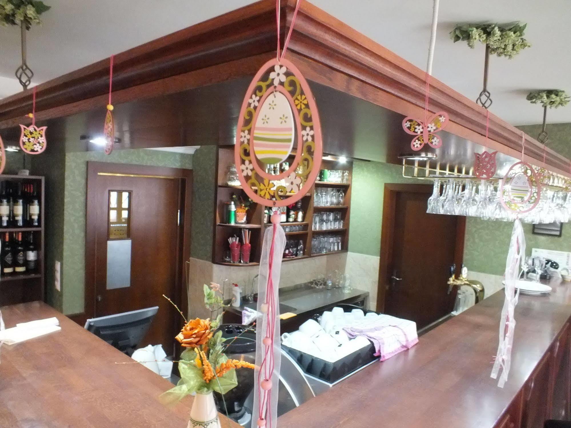 Hotel Majolika Модра Екстер'єр фото